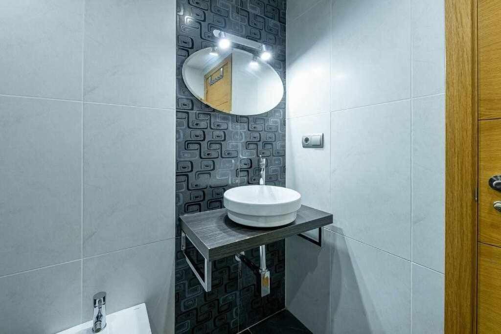797 Hr - Pueblo Evita- Andalusian Apartment With Terrace. Бенальмадена Экстерьер фото
